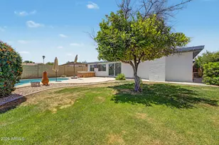 11837 N 22nd Pl, Phoenix, AZ 85028 - Photo 32