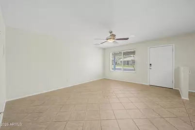 11837 N 22nd Place, Phoenix, AZ 85028 - Photo 8