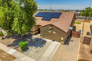 1826 E Valencia Dr, Phoenix, AZ 85042 - Photo 36