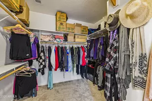1826 E Valencia Dr, Phoenix, AZ 85042 - Photo 26