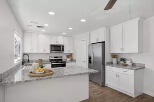1365 E Betsy Ln, Gilbert, AZ 85296 - Photo 8