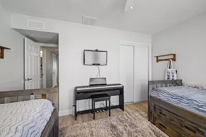 427 W Spur Avenue, Gilbert, AZ 85233 - Photo 26