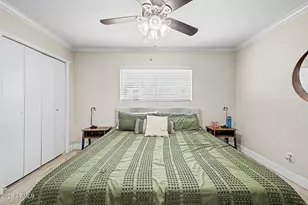 427 W Spur Ave, Gilbert, AZ 85233 - Photo 20