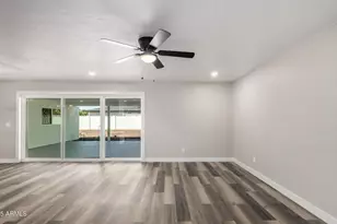 4402 E Mitchell Dr, Phoenix, AZ 85018 - Photo 14