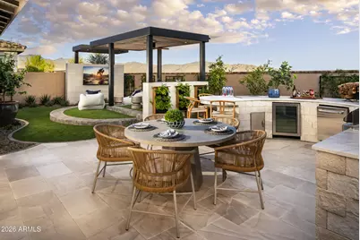 17692 W Wildwood Street, Surprise, AZ 85388 - Photo 8