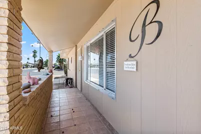 18202 N 129th Avenue, Sun City West, AZ 85375 - Photo 8