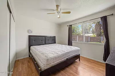 9822 N 47th Drive, Glendale, AZ 85302 - Photo 12
