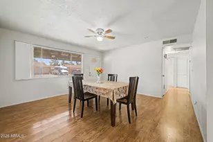 9822 N 47th Dr, Glendale, AZ 85302 - Photo 6