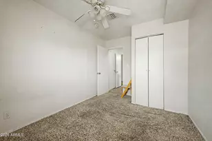 9822 N 47th Dr, Glendale, AZ 85302 - Photo 20