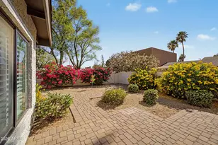 9251 E Jenan Dr, Scottsdale, AZ 85260 - Photo 34