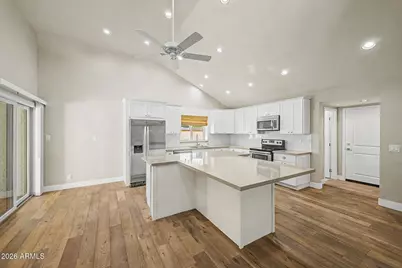 9251 E Jenan Drive, Scottsdale, AZ 85260 - Photo 14