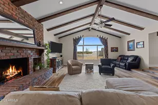1890 Hillside Dr, Wickenburg, AZ 85390 - Photo 2