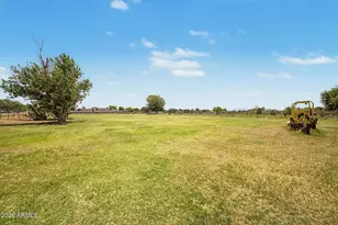 7641 N 175th Ave, Waddell, AZ 85355 - Photo 40