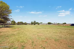 7641 N 175th Ave, Waddell, AZ 85355 - Photo 42