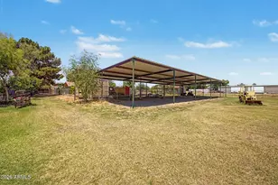7641 N 175th Ave, Waddell, AZ 85355 - Photo 44