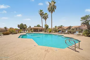 1037 S Scallop Dr, Gilbert, AZ 85233 - Photo 32