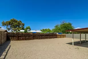 4810 W Desert Cove Ave, Glendale, AZ 85304 - Photo 14