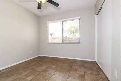 4810 W Desert Cove Avenue, Glendale, AZ 85304 - Photo 8