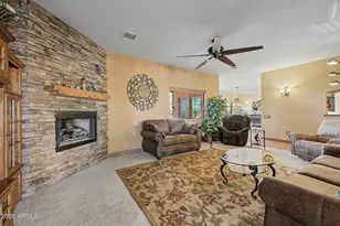 8660 W Mission Hills Dr, Arizona City, AZ 85123 - Photo 10