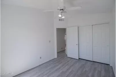 2046 W Columbine Drive, Phoenix, AZ 85029 - Photo 14