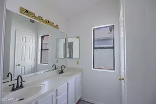 2046 W Columbine Dr, Phoenix, AZ 85029 - Photo 20
