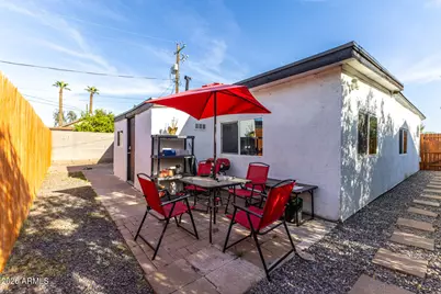 1934 E Monte Vista Road, Phoenix, AZ 85006 - Photo 8