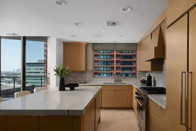 2402 E Esplanade Lane #Unit 902, Phoenix, AZ 85016 - Photo 18