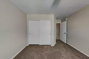 43683 W Elm Dr, Maricopa, AZ 85138 - Photo 4