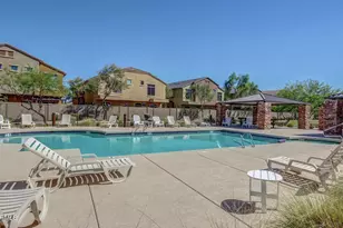 2725 E Mine Creek Rd, Phoenix, AZ 85024 - Photo 28