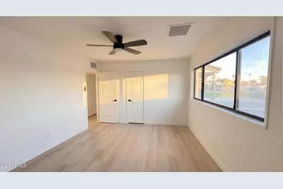 2824 N 71st Place, Scottsdale, AZ 85257 - Photo 12