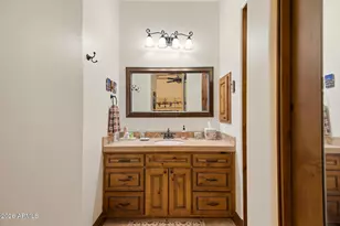 2914 E Portola Valley Dr, Gilbert, AZ 85297 - Photo 36