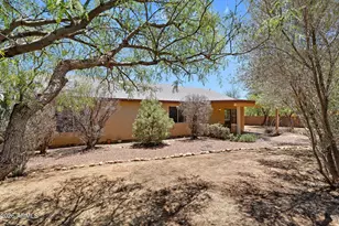 6222 S Calle De La Rosa Rd, Hereford, AZ 85615 - Photo 8