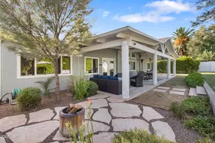 2945 N 47th Pl, Phoenix, AZ 85018 - Photo 36