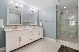 2945 N 47th Pl, Phoenix, AZ 85018 - Photo 20