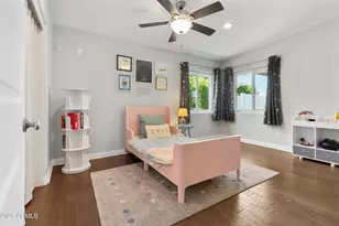 2945 N 47th Pl, Phoenix, AZ 85018 - Photo 24