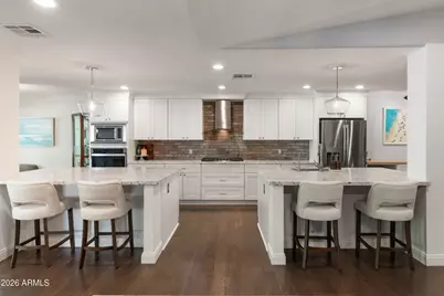 2945 N 47th Place, Phoenix, AZ 85018 - Photo 4