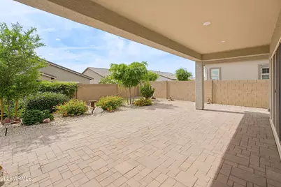24711 N 174th Lane, Surprise, AZ 85387 - Photo 4