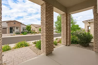 24711 N 174th Lane, Surprise, AZ 85387 - Photo 8
