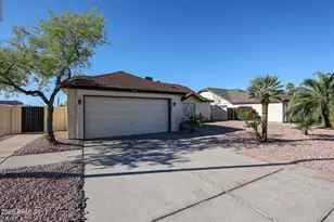 3951 E Waltann Ln, Phoenix, AZ 85032 - Photo 6