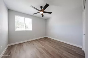 3951 E Waltann Ln, Phoenix, AZ 85032 - Photo 8