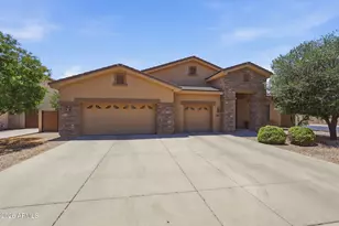 11427 E Stanton Cir, Mesa, AZ 85212 - Photo 2