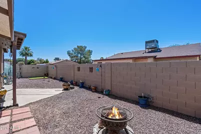 421 E Behrend Drive, Phoenix, AZ 85024 - Photo 16