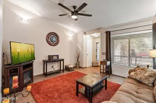 421 E Behrend Dr, Phoenix, AZ 85024 - Photo 4