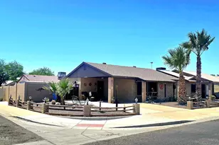 421 E Behrend Dr, Phoenix, AZ 85024 - Photo 24