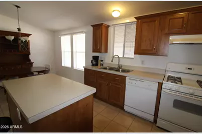 615 W 1st Avenue, Miami, AZ 85539 - Photo 12