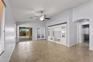 6517 W Yellow Bird Ln, Phoenix, AZ 85083 - Photo 10