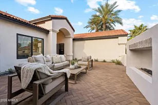 5636 E Paradise Ln, Scottsdale, AZ 85254 - Photo 2