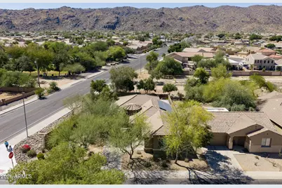 1527 E Gary Way, Phoenix, AZ 85042 - Photo 2