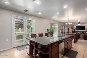 2075 E Honeysuckle Pl, Chandler, AZ 85286 - Photo 14