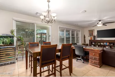 2075 E Honeysuckle Place, Chandler, AZ 85286 - Photo 12